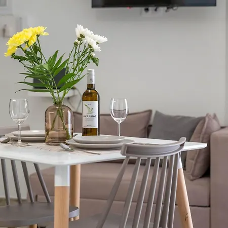 Downtown Cuties Apartamento Calamata